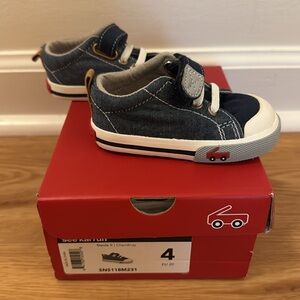 See Kai Run Stevie II Sneaker